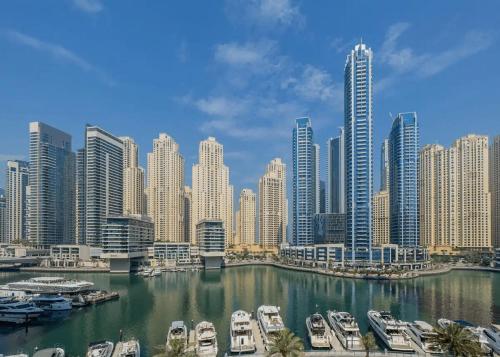 Elegant 3BR Lux Stay in the Heart of Dubai Marina, Dubai (Foto 4)