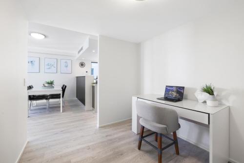 Dwell 40, Oceanfront Apartment, Bargara (foto 2)