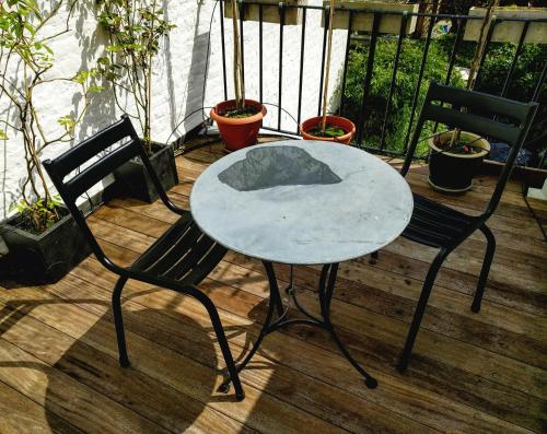 House Ninety Guesthouse - image 5