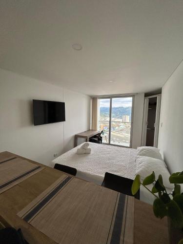 Sophisticated with a Prime Location - Stratum 5