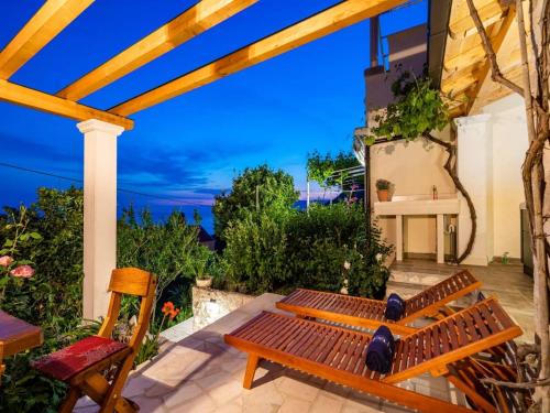 Létesítmények, Apartment Fortuno - One Bedroom Apartment with Terrace and Sea View in Plat