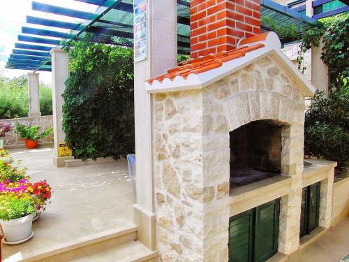 Létesítmények, Apartments Gracin - One Bedroom Apartment with Terrace A1 in Povlja