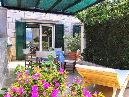 Létesítmények, Apartments Gracin - One Bedroom Apartment with Terrace A1 in Povlja