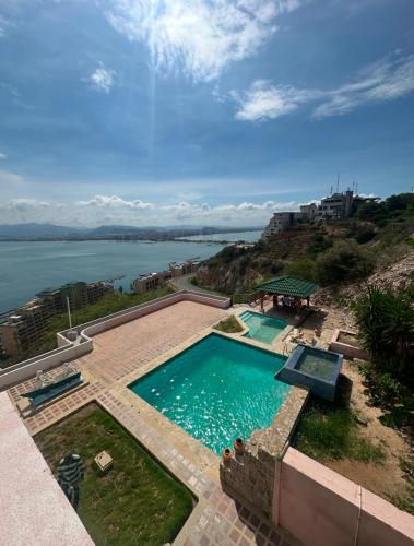 Appartement incroyable vue mer in Puerto La Cruz