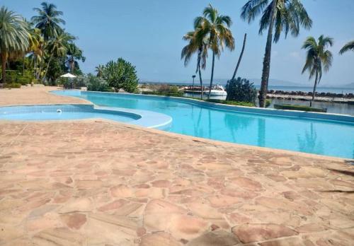 Appartement vue mer in Lecheria