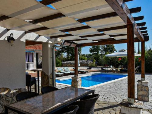 A szálláshely kívülről, Holiday Home Mystc Woods in Drinovci