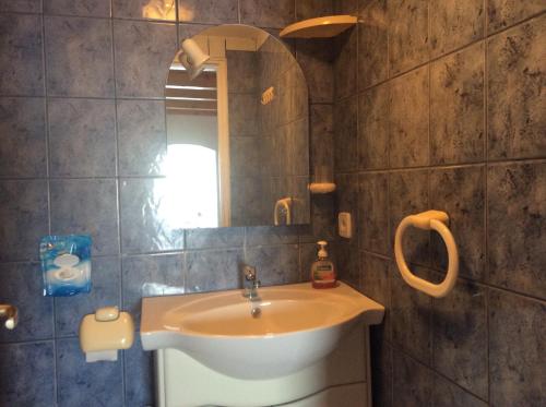 Apartman Ustrine - Apartment