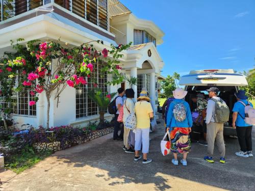Suva Hideaway Villa in เรวา