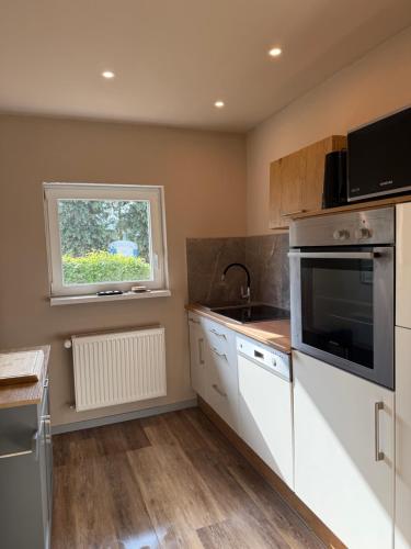 Studio Liva Modernes Apartment mit kostenlosem Parkplatz, Herdorf (photo 7)