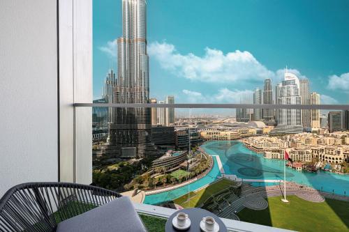 2BR Burj & Fountain View 5 mins to Dubai Mall, Dubai (photo 8)