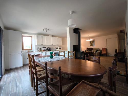 บริการและสิ่งอำนวยความสะดวก, Gîte La Vacale- 2 à 10 personnes (Gite La Vacale- 2 a 10 personnes) in ฟิแฌค