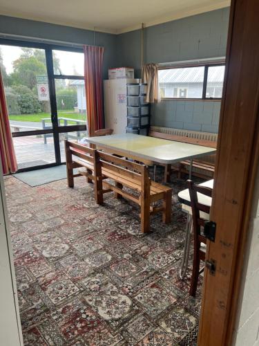 Green Hayes Estate Rentals - R6 Magnolia House in Temuka