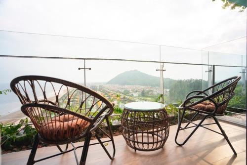 Flamingo Hai Tien - IBIZA in Hoang Truong Beach