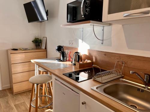 Le Quarante cinq -2 in Laval