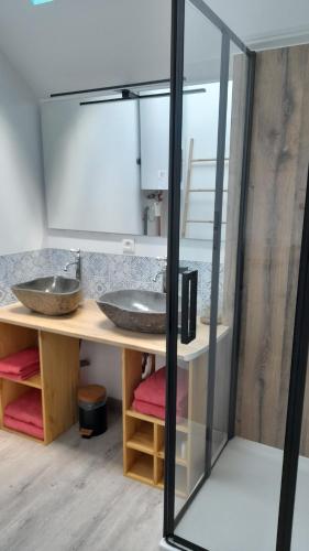 Fürdőszoba, Entre Loire et Vallée (Entre Loire et Vallee) in Saint-Georges-sur-Loire