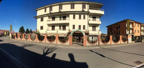 Hotelli välisilme, Hotel Certosa in Certosa di Pavia