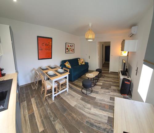 T2 rez de jardin de villa au calme near Musée Archéologique de Nice-Cimiez