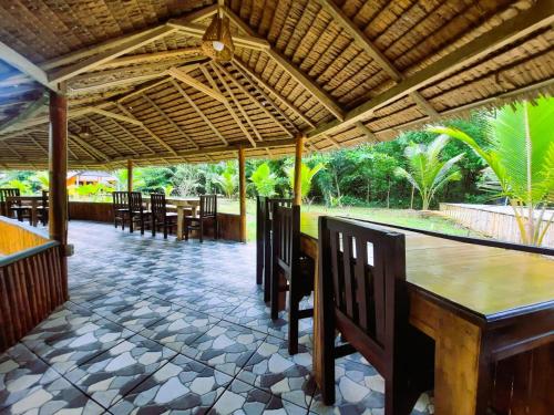 Étterem, Lekker Gezellig Dive Resort Manado in Tongkeina