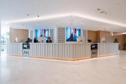 فندق تاهيتي بلايا (Hotel Tahiti Playa) in كوستا برافا ي ماريسمى