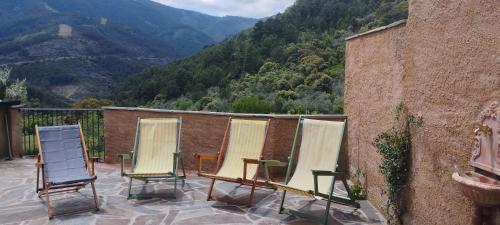 Casa Esperabán (Casa Esperaban) in Pinofranqueado