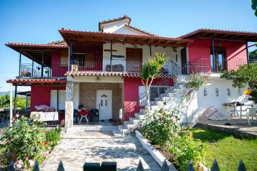 Country House Elaionas in Kypseli