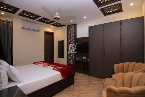 Multazam Heights DHA Phase 8 Hotel Airport Lahore - image 2