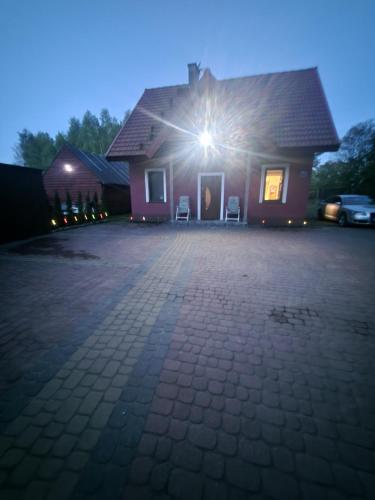 Domek letniskowy w lesie 6 -7 osób (Domek letniskowy w lesie 6 -7 osob) in Видміни