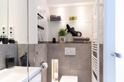Apartment image 7