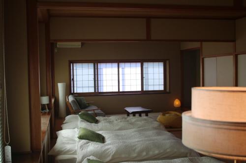 Tranquil Mountain Getaway - Breathtaking Scenery right next to Nakasendo Trail