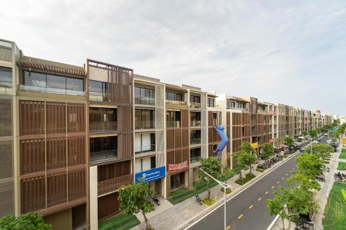KN HOLIDAY HOME IN GLOBAL CITY