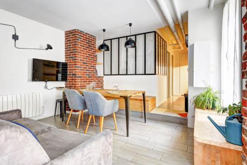 Maison dartiste a proximite de la gare de Lyon, Paris