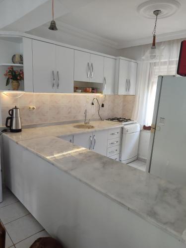 Huzurlu Triplex Villa in Bozyazi