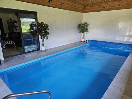 Ferienhaus Petzenblick - ganzjährig beheizter und privater Indoorpool (Ferienhaus Petzenblick - ganzjahrig beheizter und privater Indoorpool) in Feistritz ob Bleiburg