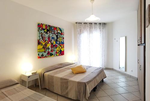 One-Bedroom Apartment image 8