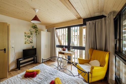 room detail thumbnail 0