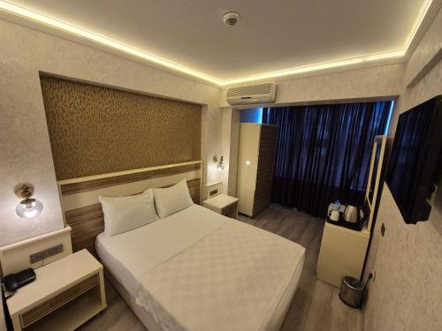 Best Smyrna Hotel - Tap to explore photos