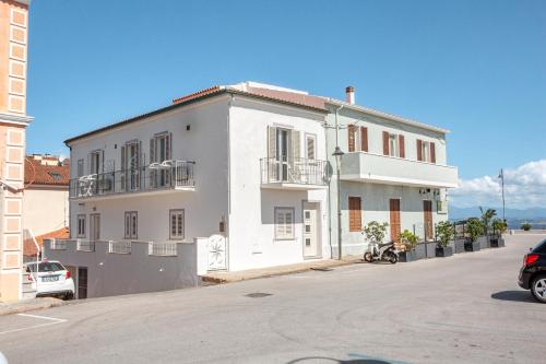 Isa Guest House - Rooms & Apartment 4