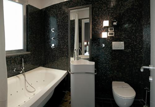 Suite image 2