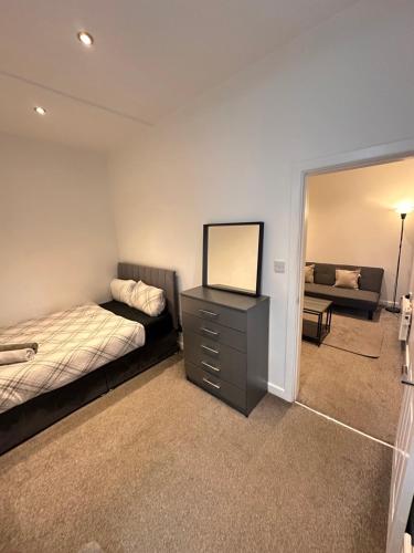 2 Bed Apartment-Parking -walk to city centre -birmingham, Birmingham (fotografie 8)