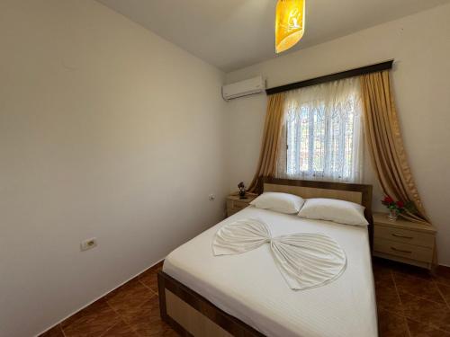 Apartment with City View image 4