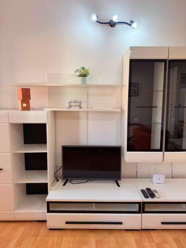 Apartment Center - Vjecna vatra