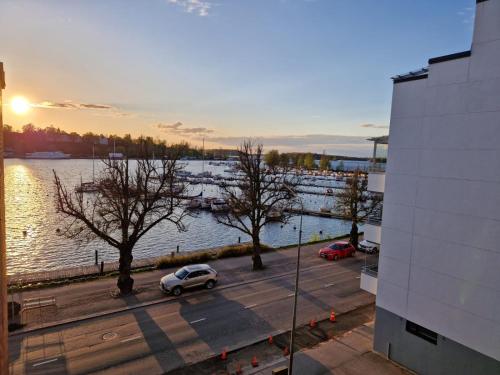 ทัศนียภาพ, Tunnelmallinen yöpymispaikka sataman sydämessä (Tunnelmallinen yopymispaikka sataman sydamessa) near สนามบินลัปแปนรันตา