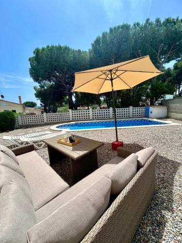 House with pool and private garden, L' Escala (fotografie 5)