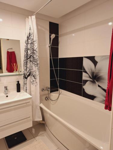 Badkamer, DUBULTI apartment in Jaundubulti