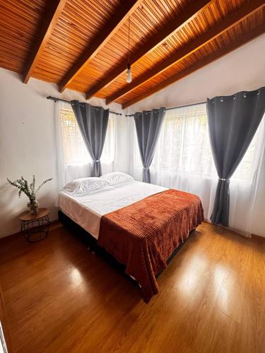 Hostal Galería de la Montaña, Medellin