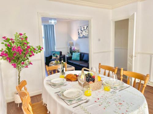 Instalaciones, Lavender Dream House in Evesham