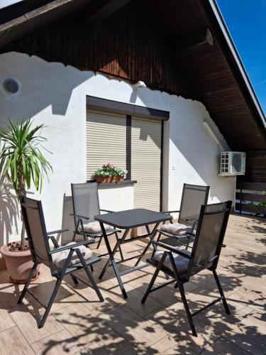 Apartma Renata