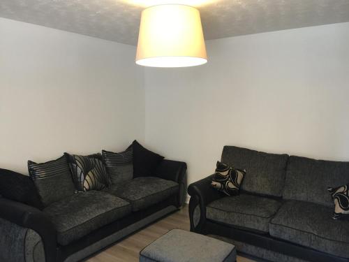 Lochrin Apartments - image 7