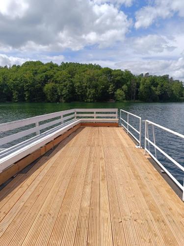 Skats, Domek 4-6 osobowy z dostępem do plaży (Domek 4-6 osobowy z dostepem do plazy) in Lagow