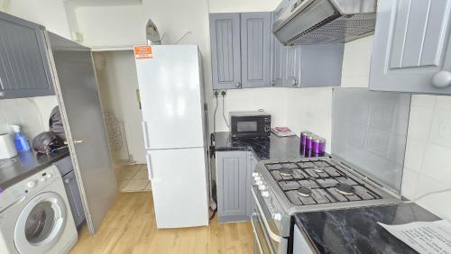 Rooms Near Liverpool Street 2